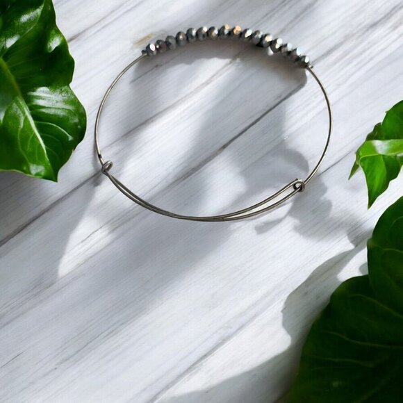 Adjustable Silver Tone Metal Beaded Charm Bangle Bracelet - Picture 5 of 5